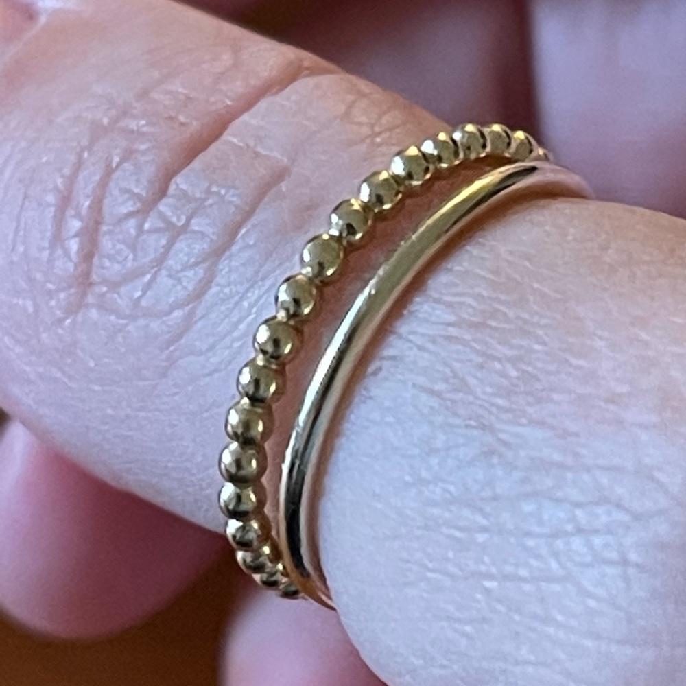 Gold ring - Picture 3 of 3